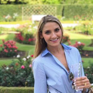 Meet your Posher, Meredith